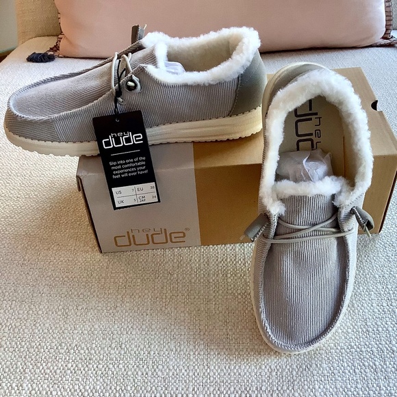 Hey Dude Wendy Corduroy Faux Fur Lined 